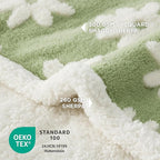 LE SURE Waterproof Dog Blanket for Large Dogs - Image 2