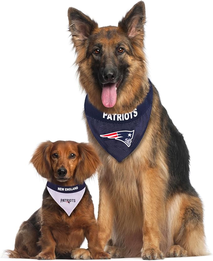 Pets First NFL New England Patriots Reversible Bandana Size XX-Large - Image 4